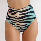 Extra high-waisted Brazil bikini bottom - Various colors