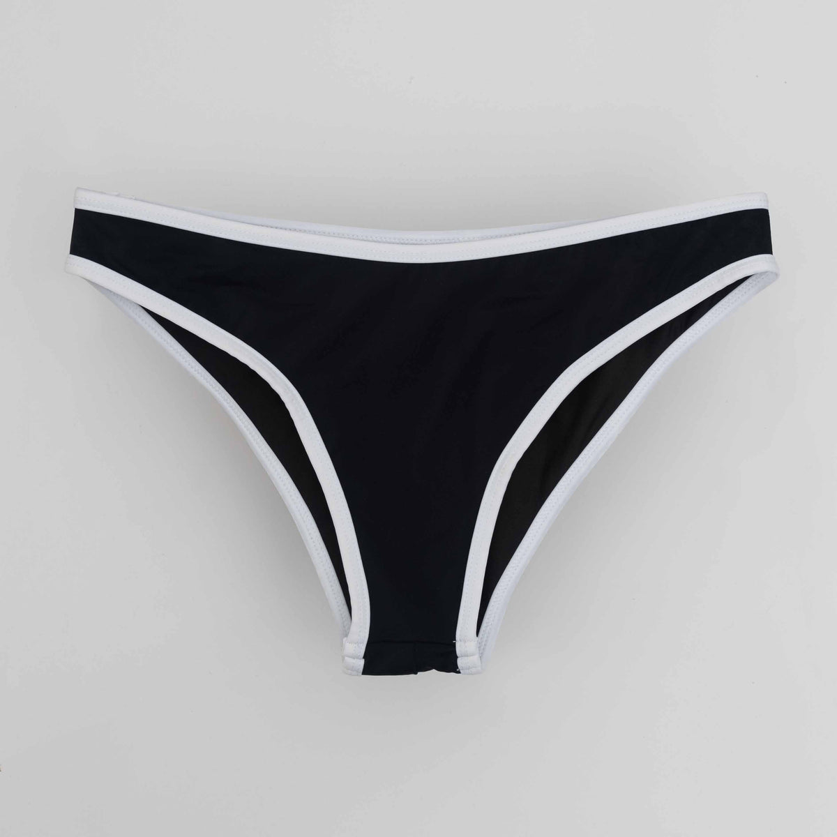 Bikini Bottom Summer Negro — Calce a la Cadera - 38