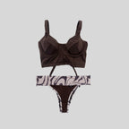 Bustier bikini café liso con copa y tanga faja estampada a juego — Kinibe