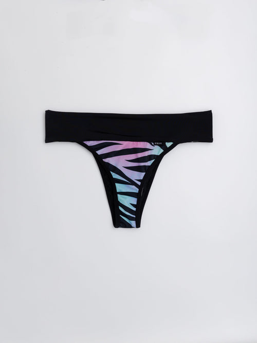 Bikini tanga faja animal print tigre en degradé rosado, cintura ancha negra — Kinibe