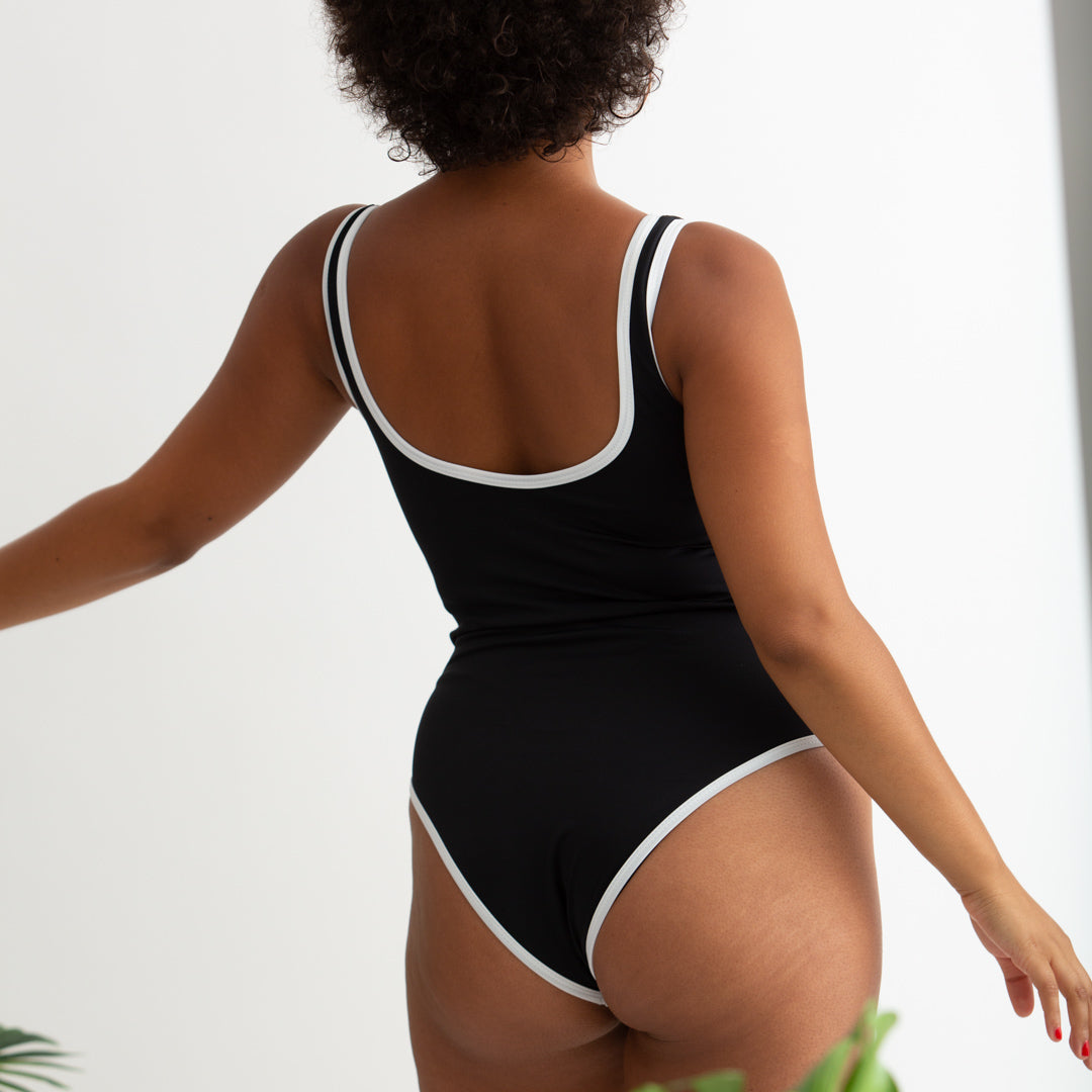 Traje de baño V (7903104303330)